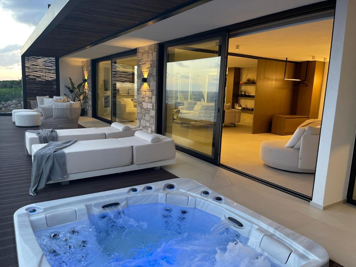 Mystique Luxury Suite Achlia Eksteriør bilde