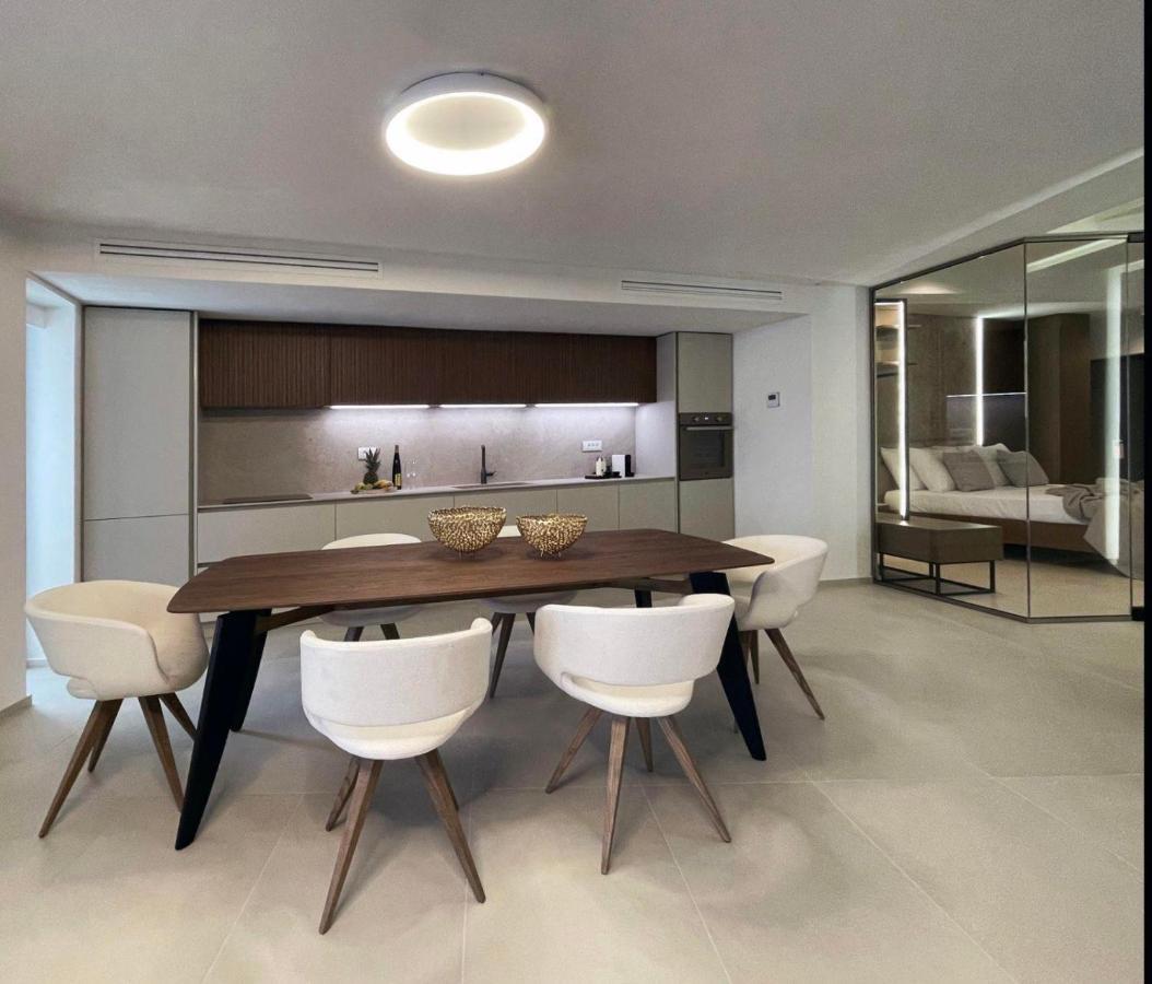 Mystique Luxury Suite Achlia Eksteriør bilde