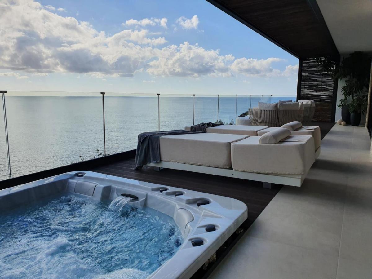 Mystique Luxury Suite Achlia Eksteriør bilde