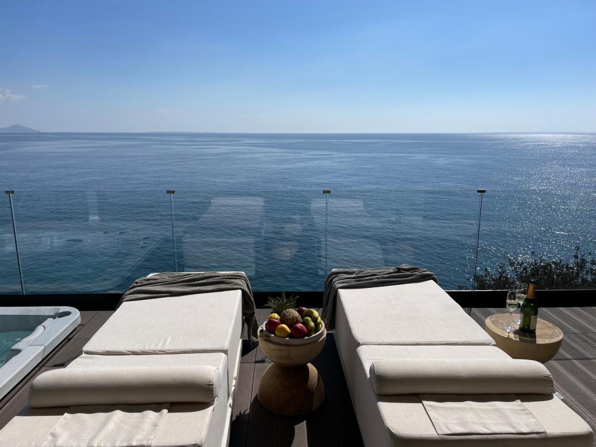 Mystique Luxury Suite Achlia Eksteriør bilde