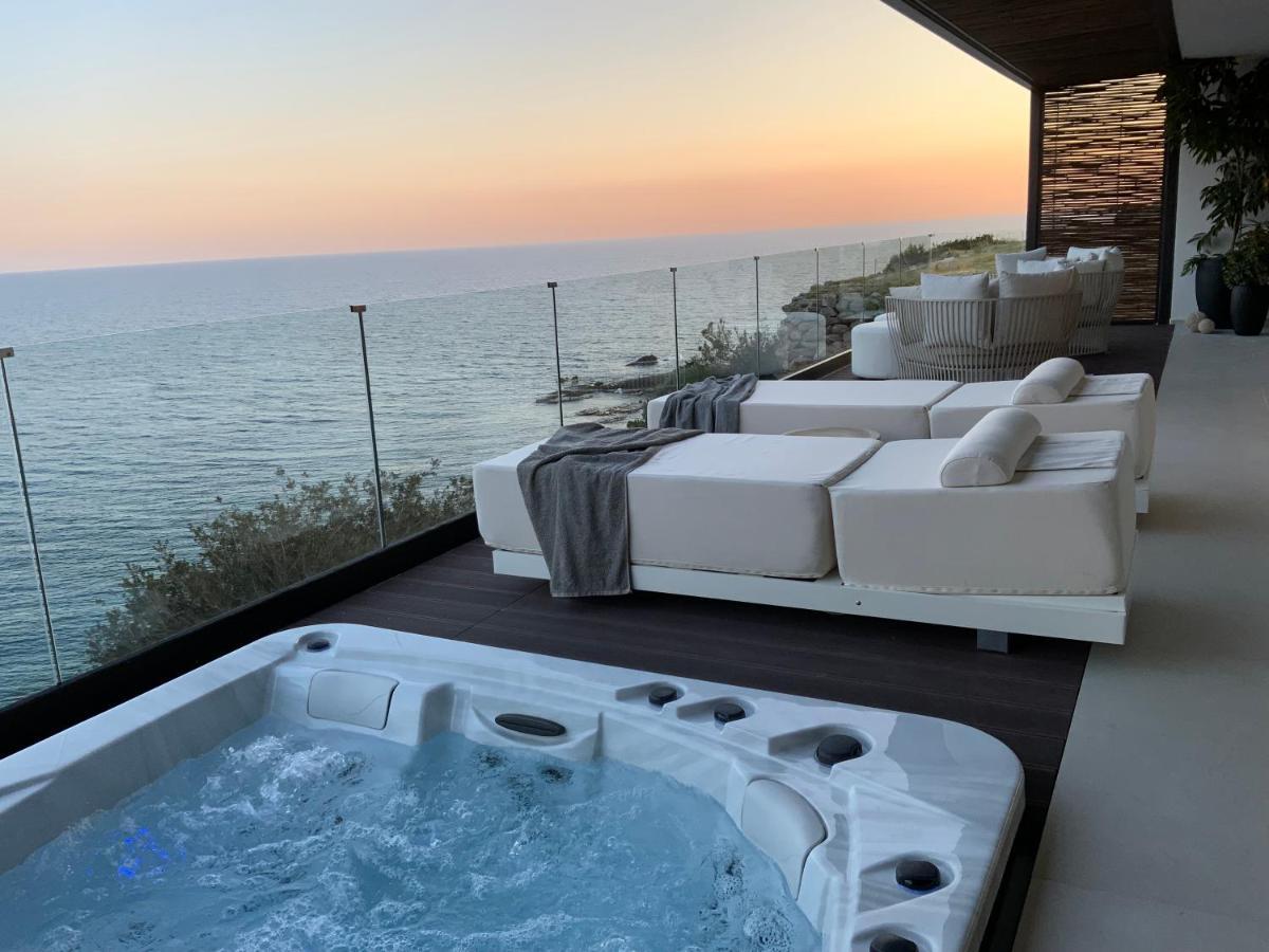 Mystique Luxury Suite Achlia Eksteriør bilde
