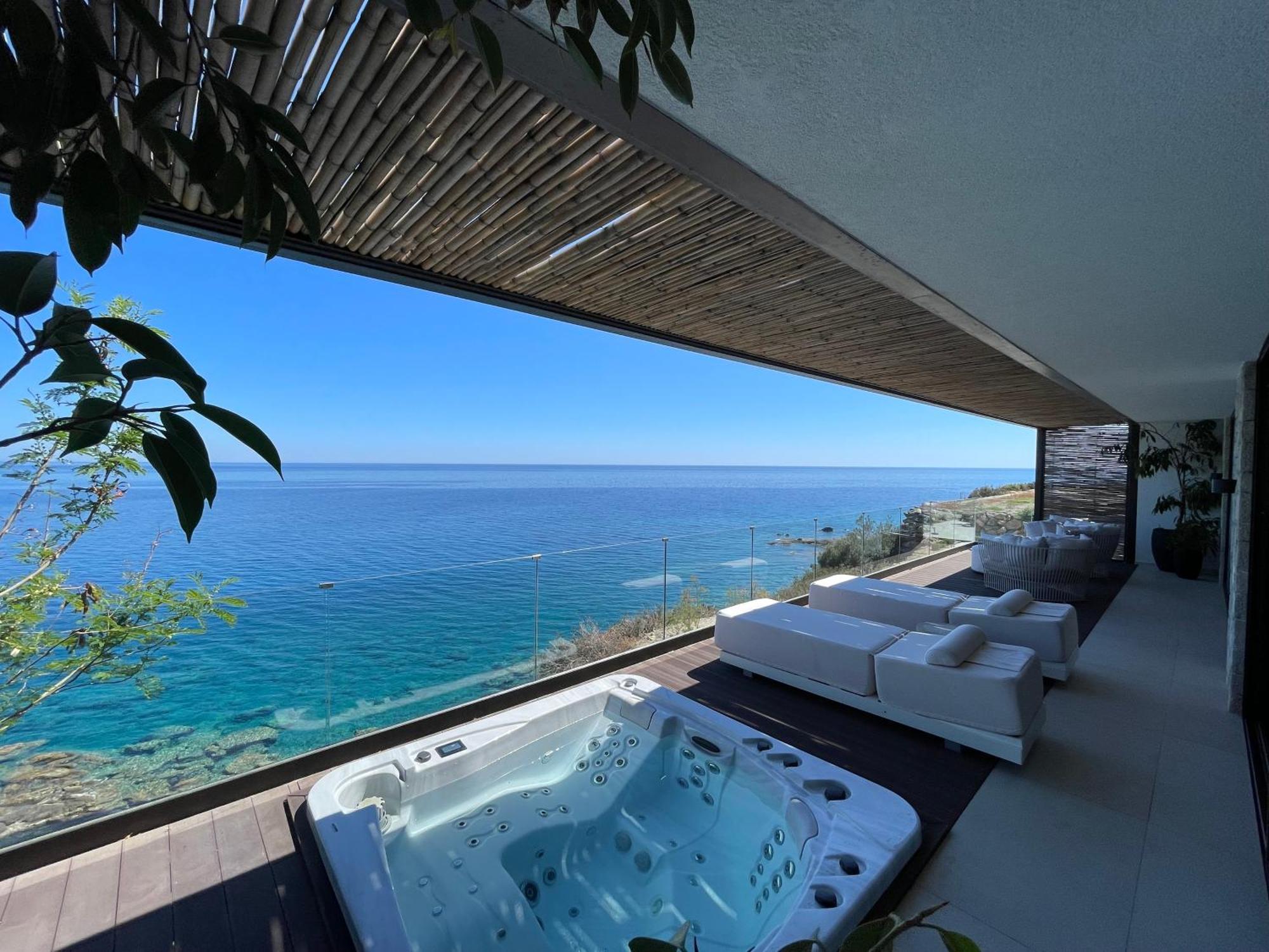 Mystique Luxury Suite Achlia Eksteriør bilde